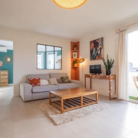 Nice 58m Near The Beach Historical Center Antibes